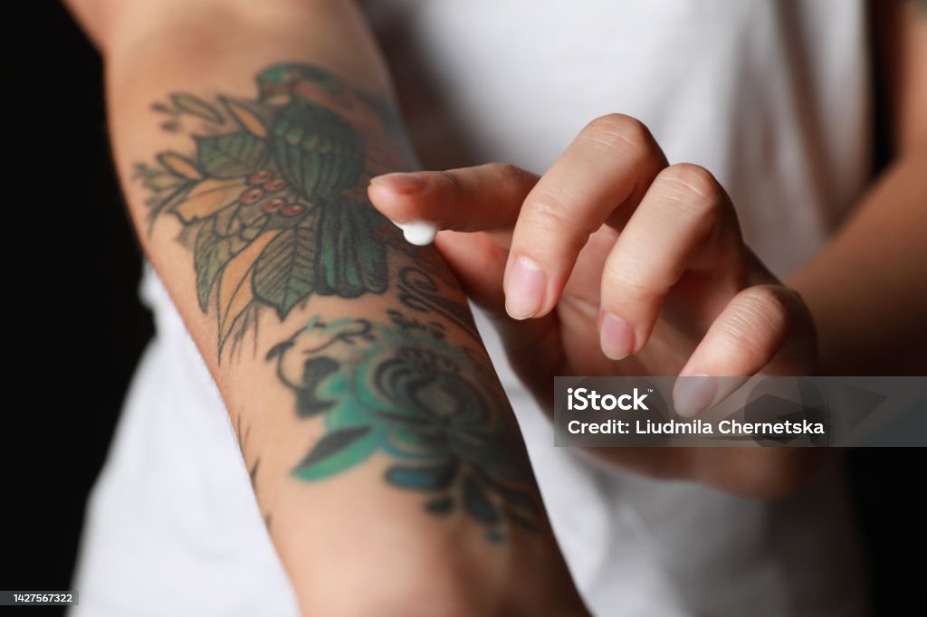 Retouche : réalisation de Démo tattoo